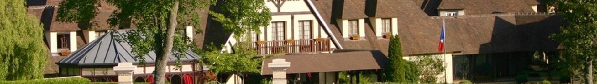 Hostellerie La Briqueterie Epernay Gurmánská eskapáda vrtulníkem po šampaňském