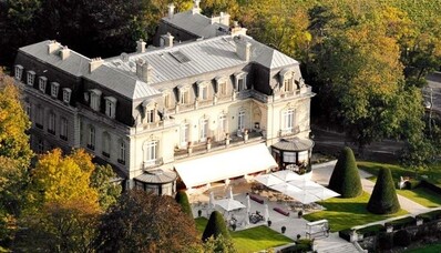 Pronájem vrtulníku pro let do Les Crayères (Reims Champagne)