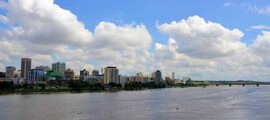Yamoussoukro : pronájem soukromého letadla