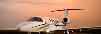 PHENOM 300 sur la piste