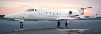 PHENOM 300 sur la piste