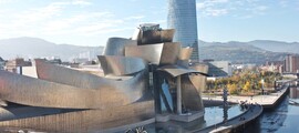 Santiago de Compostela : Pronájem soukromého letadla a vrtulníku 
