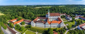 Furstenfeldbruc : pronájem soukromého letadla 