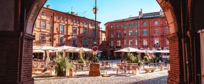 Montauban: pronájem soukromého letadla 