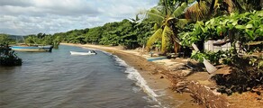 Analalava : pronájem soukromého letadla 