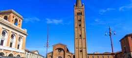 Pronájem soukromého letadla z letiště Rivolto