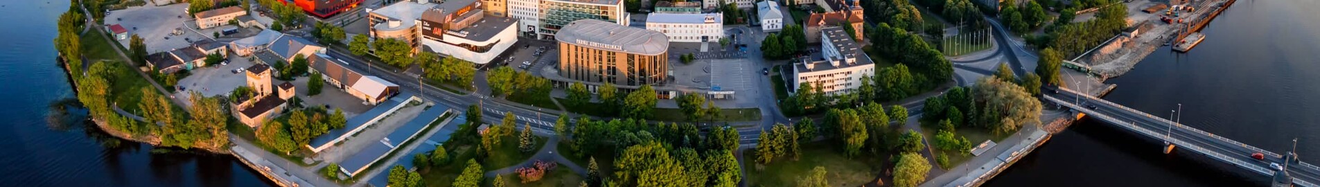 Parnu : pronájem soukromého letadla 