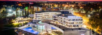 ``` démarque
location de jet privé - Église près de Cholet Le Pontreau
```