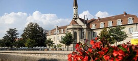 Pronájem soukromého letadla ve Villefranche Tarare