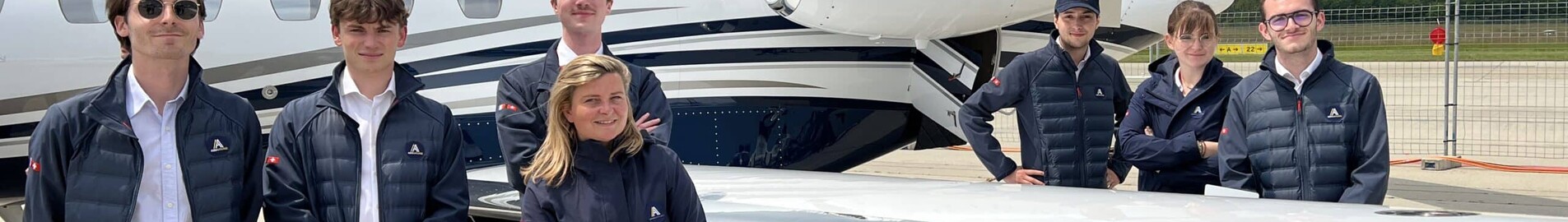 Jaké jsou rozdíly mezi zprostředkovatelem letecké dopravy, jako je AEROAFFAIRES, a provozovatelem obchodní letecké dopravy?