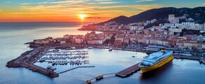 Saint-Tropez - Ajaccio : pronájem soukromého letadla