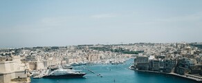 Hamburk - Valletta : pronájem soukromého letadla