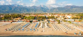 Ostrov Elba: přeprava vrtulníkem