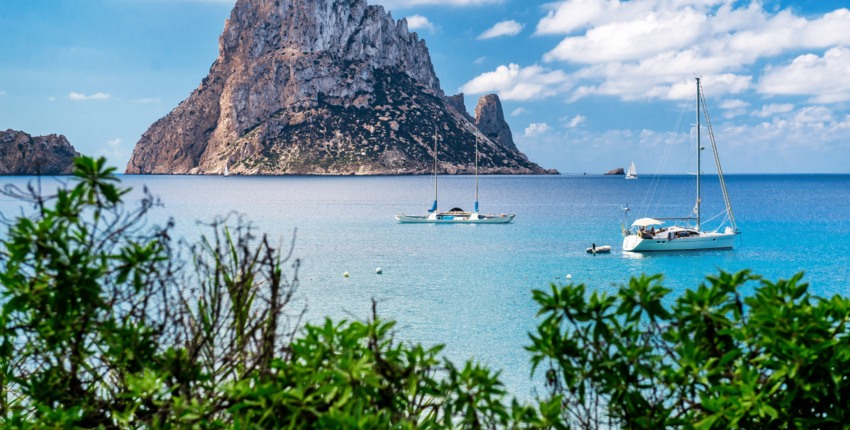 Malaga - Ibiza: přeprava vrtulníkem