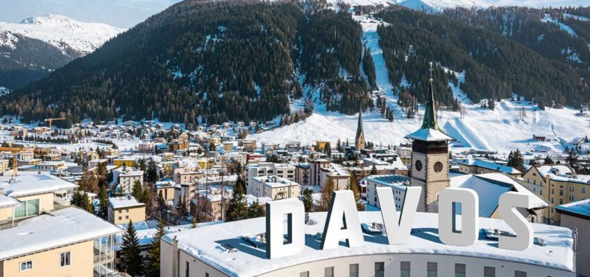 Ženeva - Davos: přeprava vrtulníkem