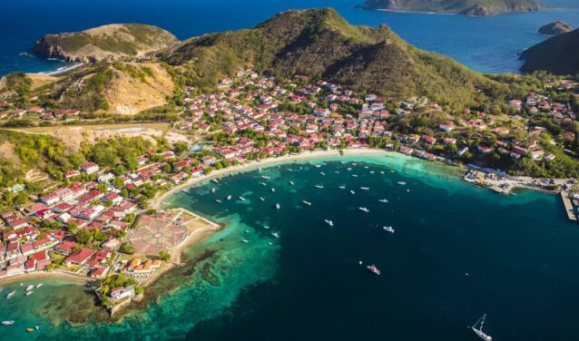 Fort-de-France - Les Saintes: přeprava vrtulníkem