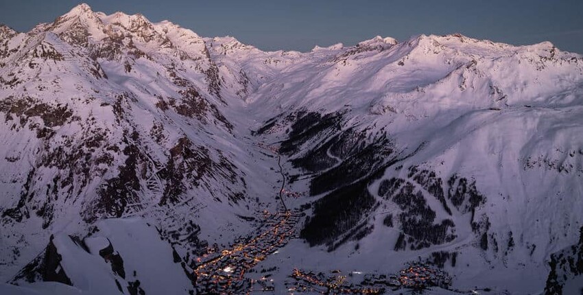 Ženeva - Val d'Isère: přeprava vrtulníkem